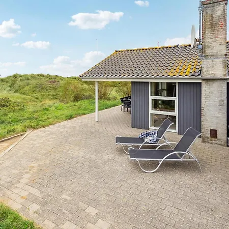 3 Bedroom Lovely Home In Romo * Romo